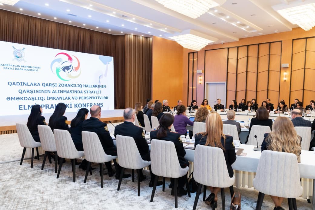 Qadınlara qarşı zorakılıq halları və görülən işlər müzakirə olundu - FOTOLAR (VİDEO)